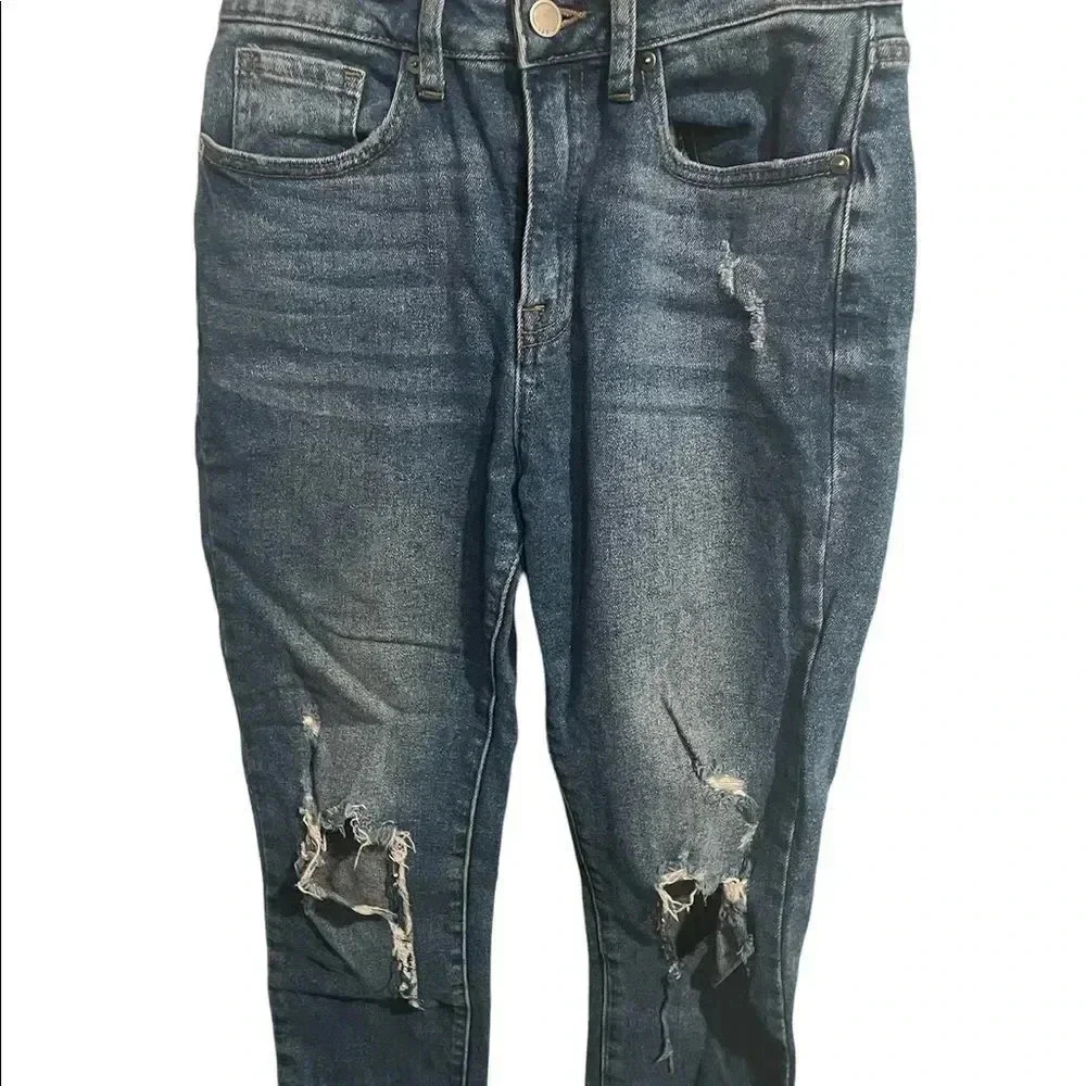 JBD distressed denim‎ jeans